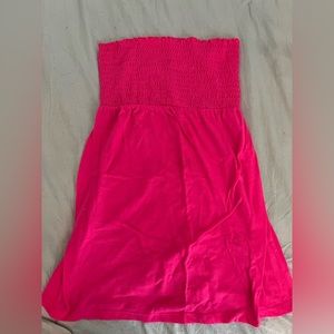 Pink scrunched strapless top